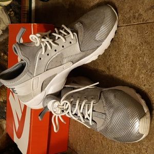 Nike Huarache Run (GS) sneakers